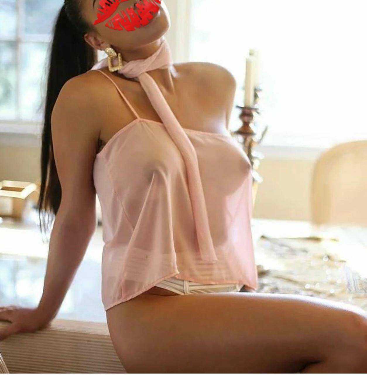 Elmhurst escorts in Queensbury - bedpage.com