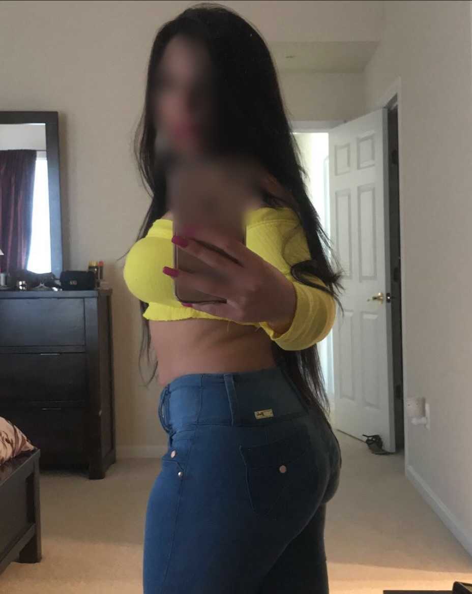 Latina body rubs in Northern Virginia - bedpage.com